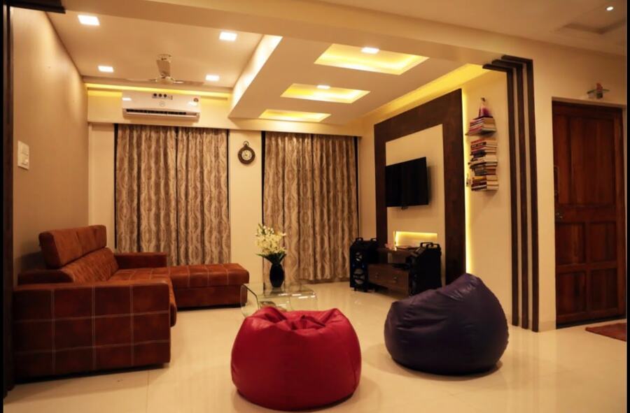 Relaxed lounge with bean bags